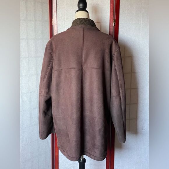 Concepts by Claiborne Men’s Brown Suede Sherpa Lined Button Down Jacket (Large) - Picture 10 of 11